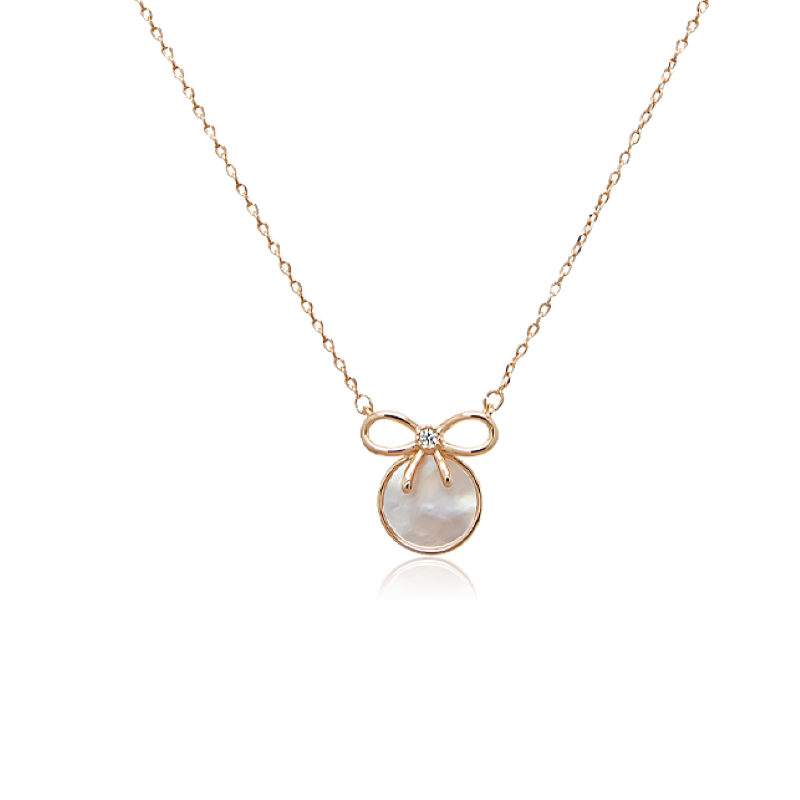 White gold pearl on sale pendant