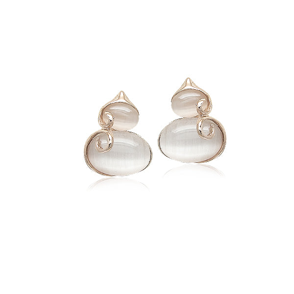 White deals moonstone earrings