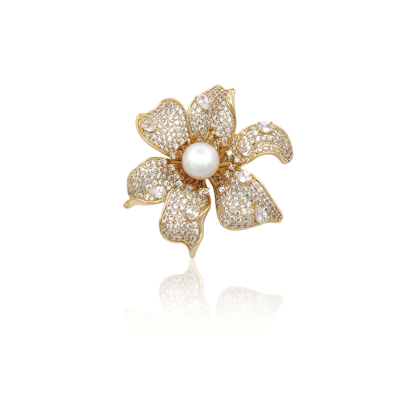 Flower Freshwater Pearl Brooch