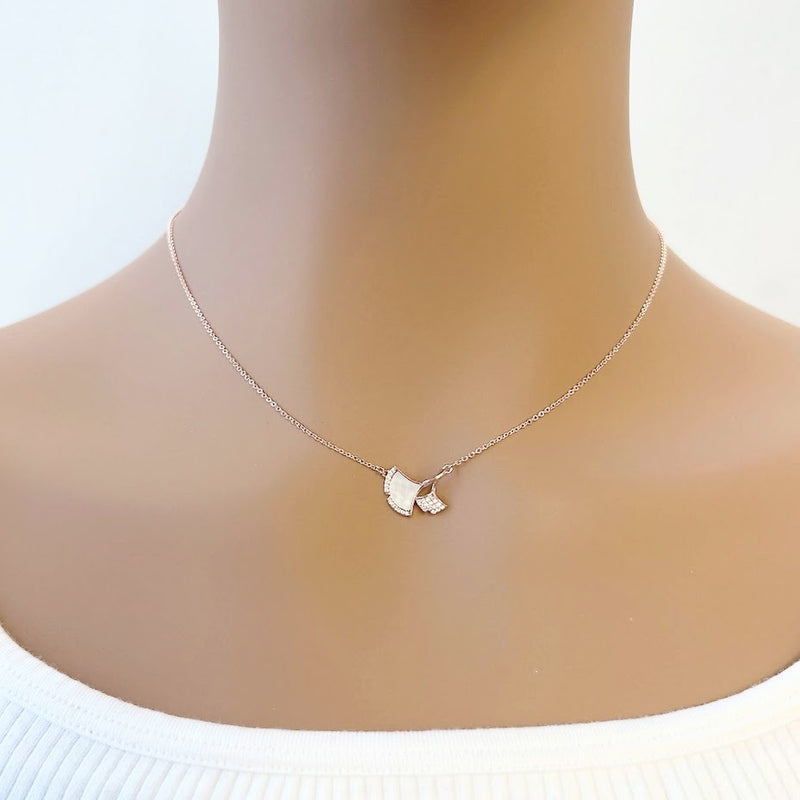 Leaf Mother of Pearl Necklace