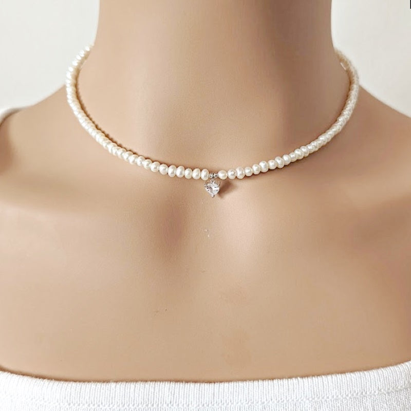 Choker and store long necklace