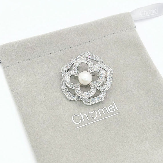 Flower Freshwater Pearl Brooch