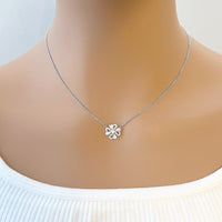 Flower Mother of Pearl Necklace