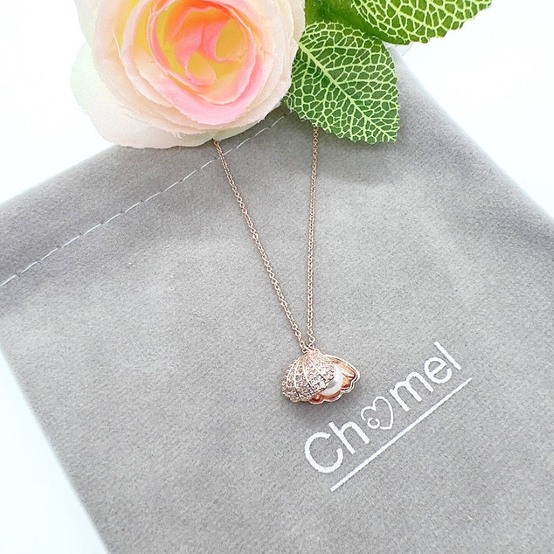 Shell Cubic Zirconia Necklace - CHOMEL