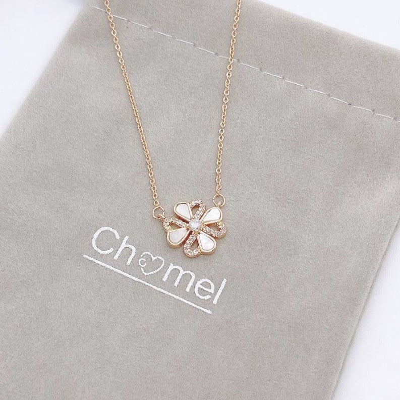 Chomel necklace shop